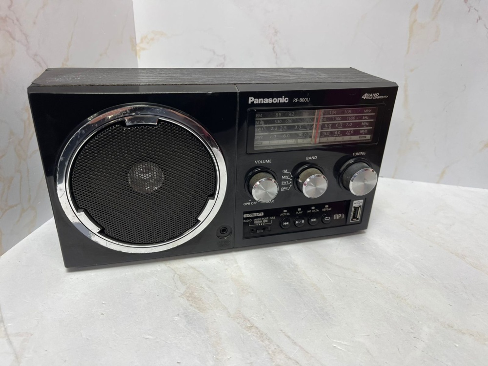 Радиоприемник Panasonic RF-800u