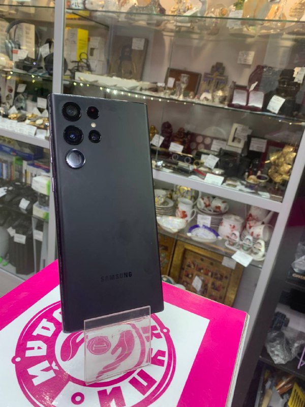 Смартфон Samsung S22 Ultra 12/512