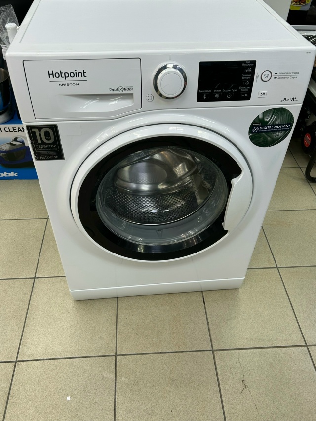 Стиральная машинаHotpoint Ariston RST 601W