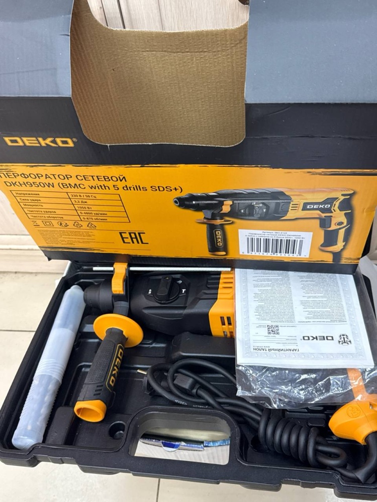 Перфоратор Deko dkh950w