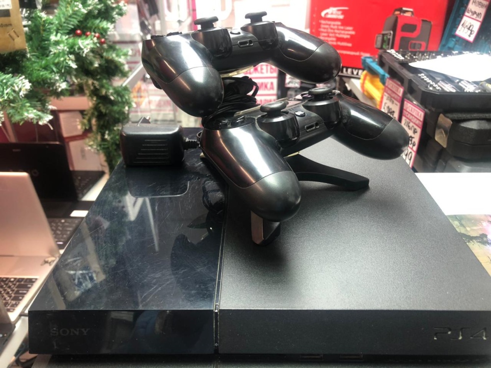 Игровая приставка Sony PlayStation 4 fat