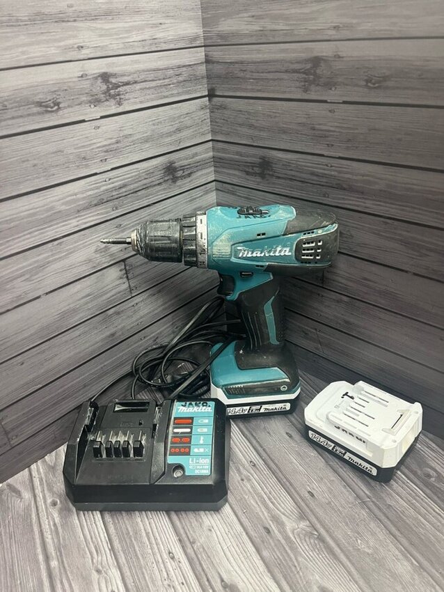 Шуруповерт MAKITA df347d 2aкб