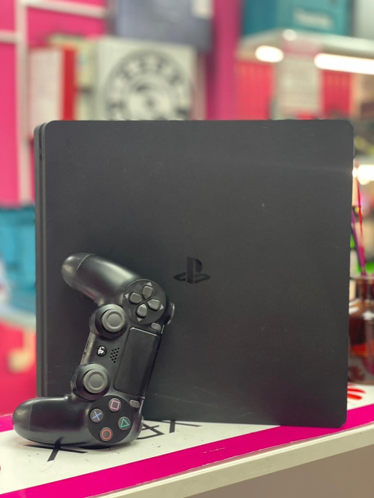 Игровая приставка Sony PlayStation 4 slim 1Tb