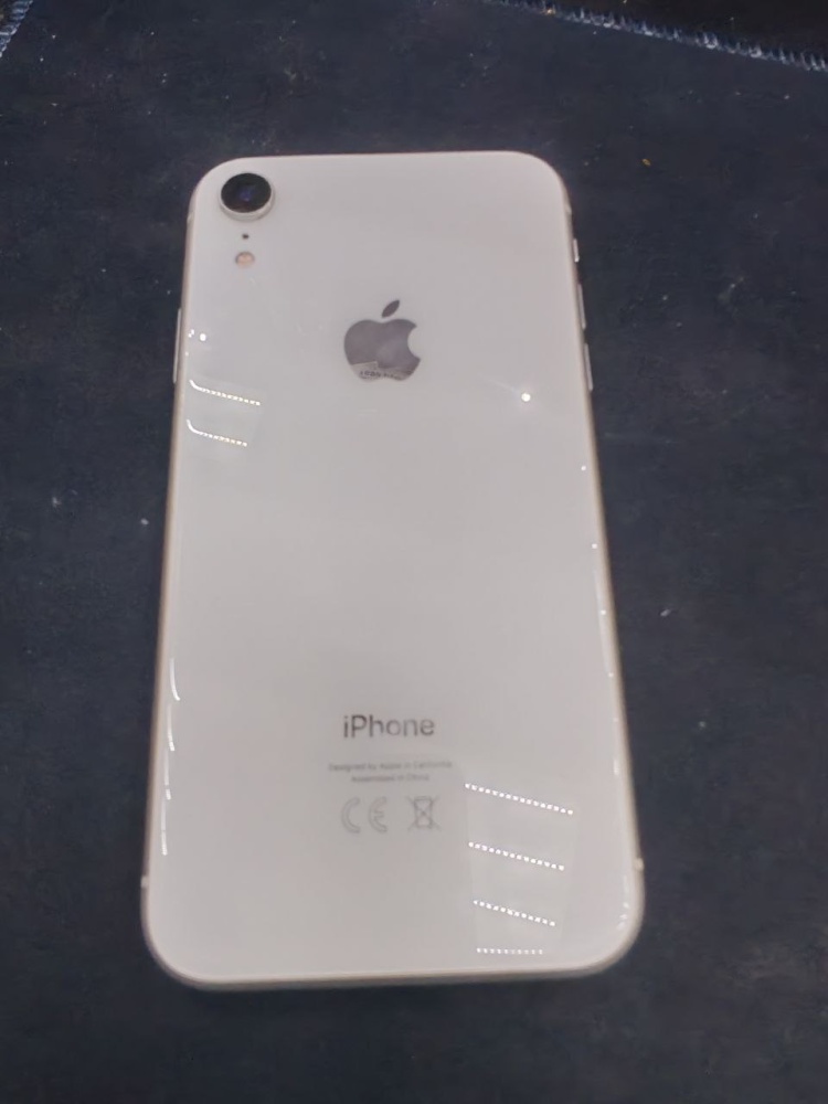 Смартфон iPhone XR 64 Gb