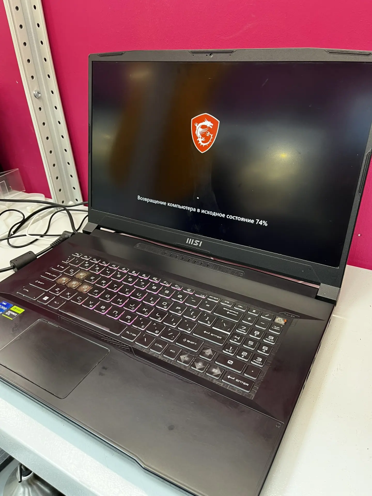 Ноутбук MSI Katana 17 b12VFk