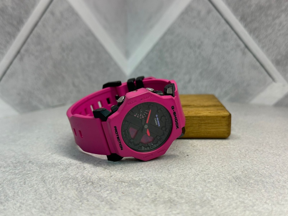 Часы Casio G-Shock GA-2300