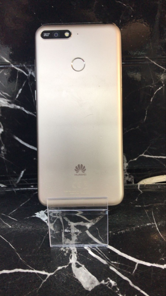 Смартфон Huawei Y6 Prime