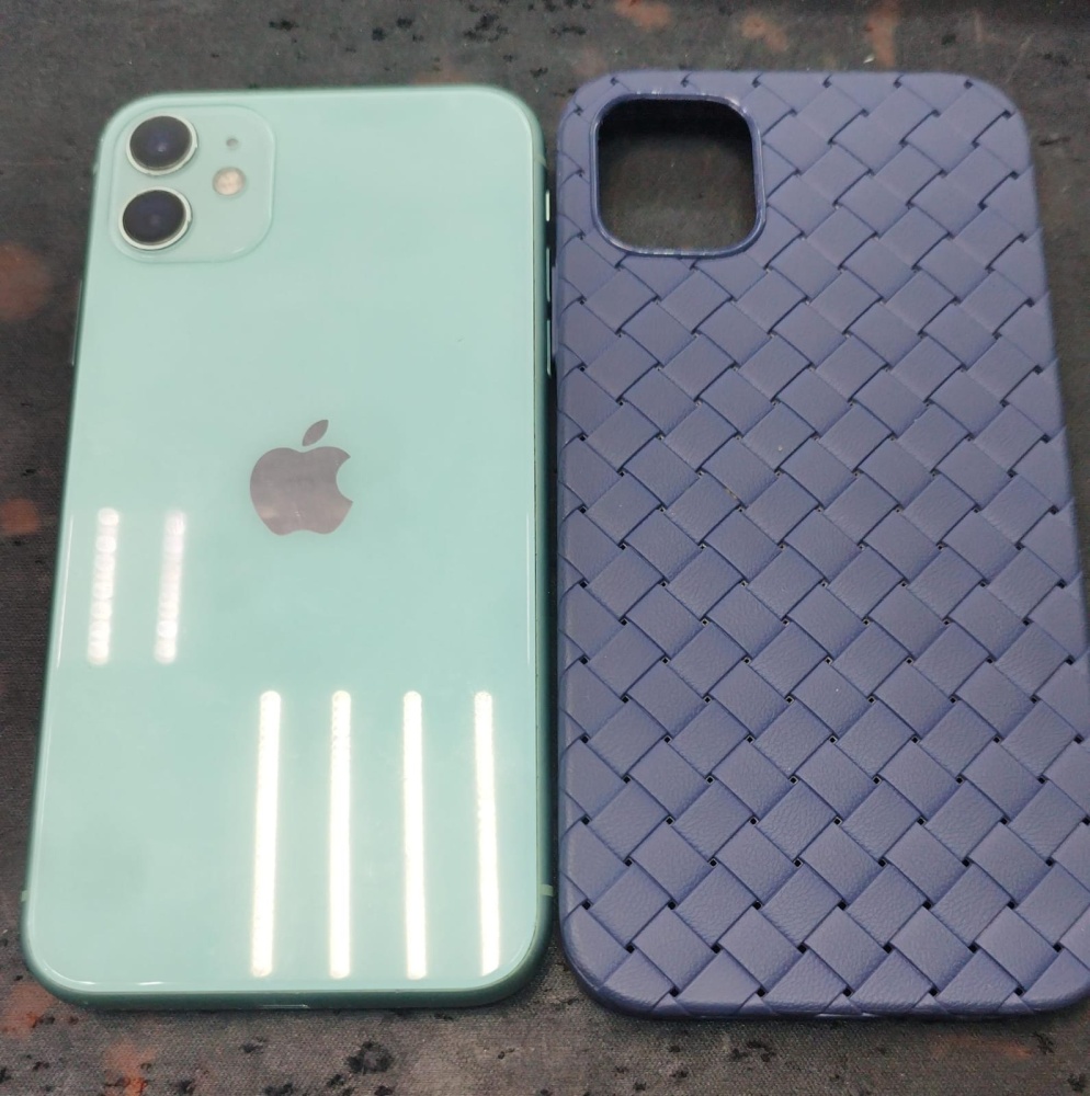 Смартфон iPhone 11 128 Gb