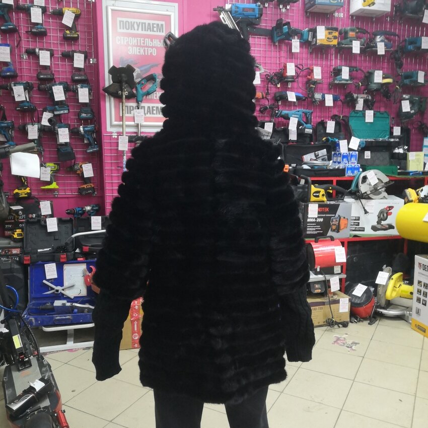 Шуба норк черная 46