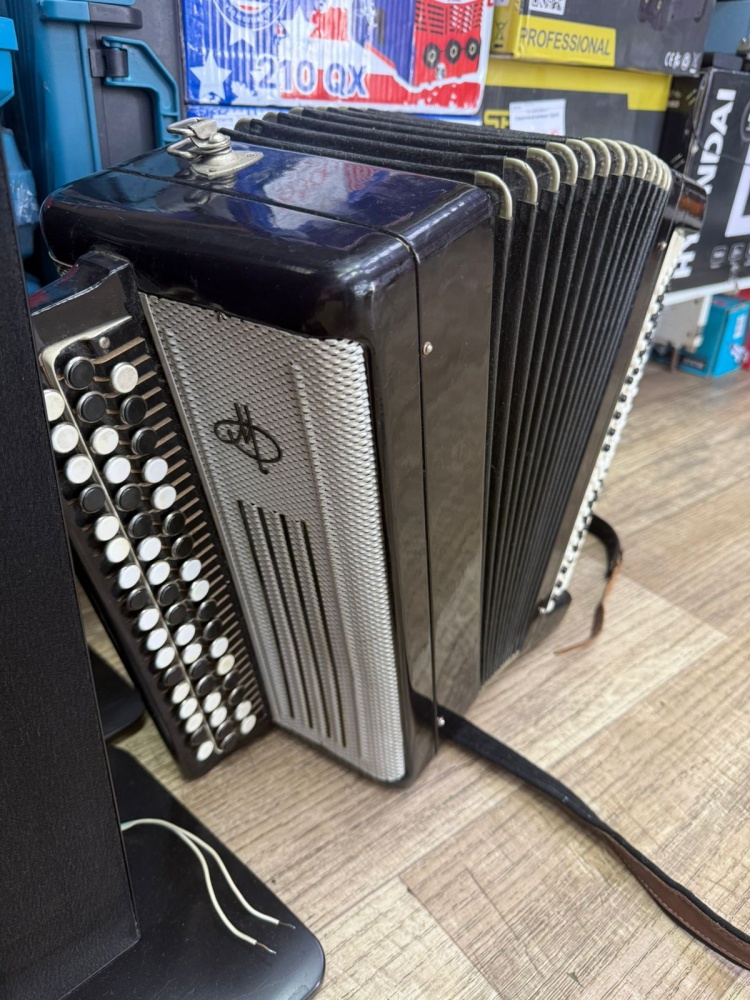 Баян Мелодия