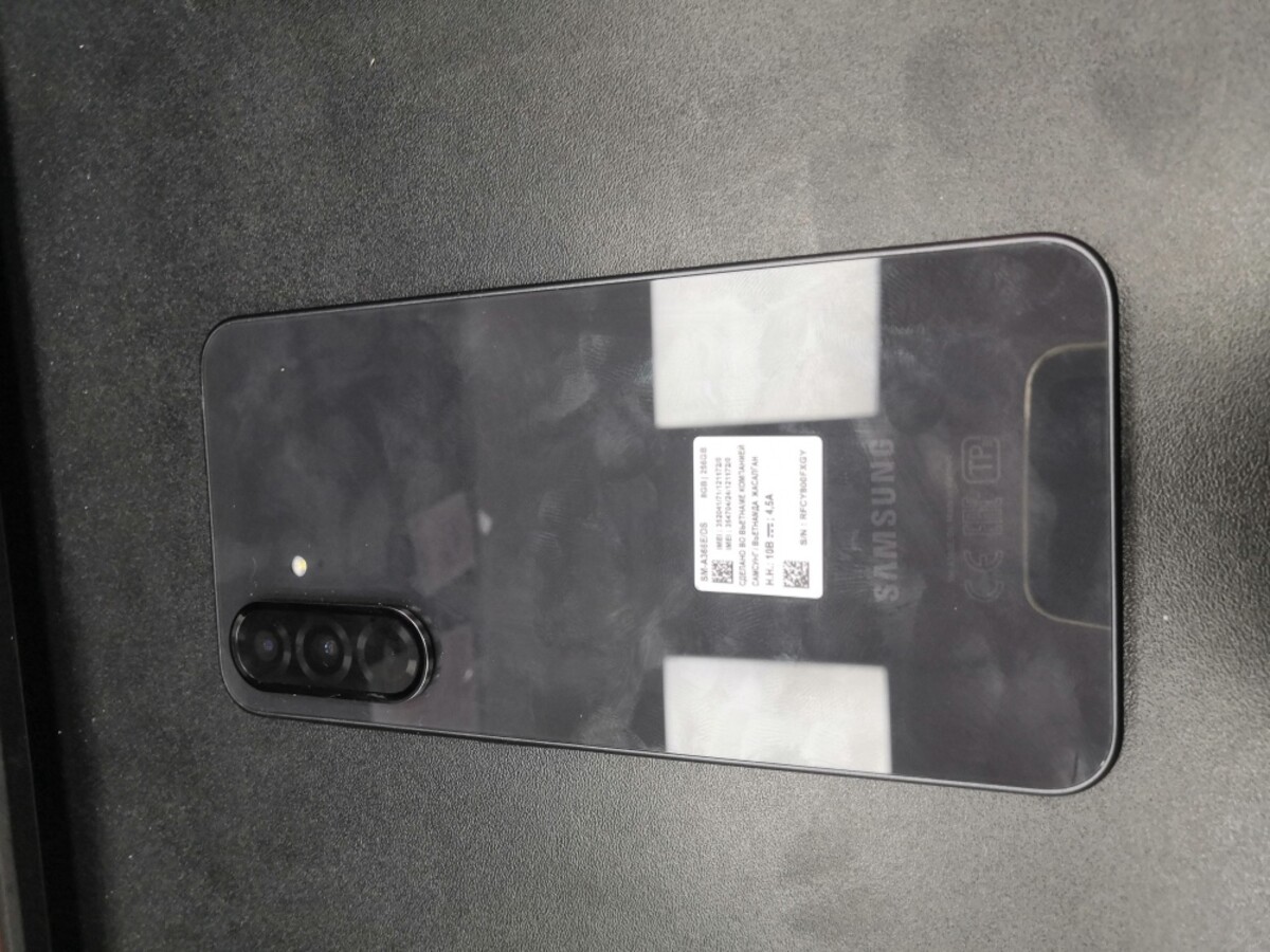Смартфон Samsung A36 8/256