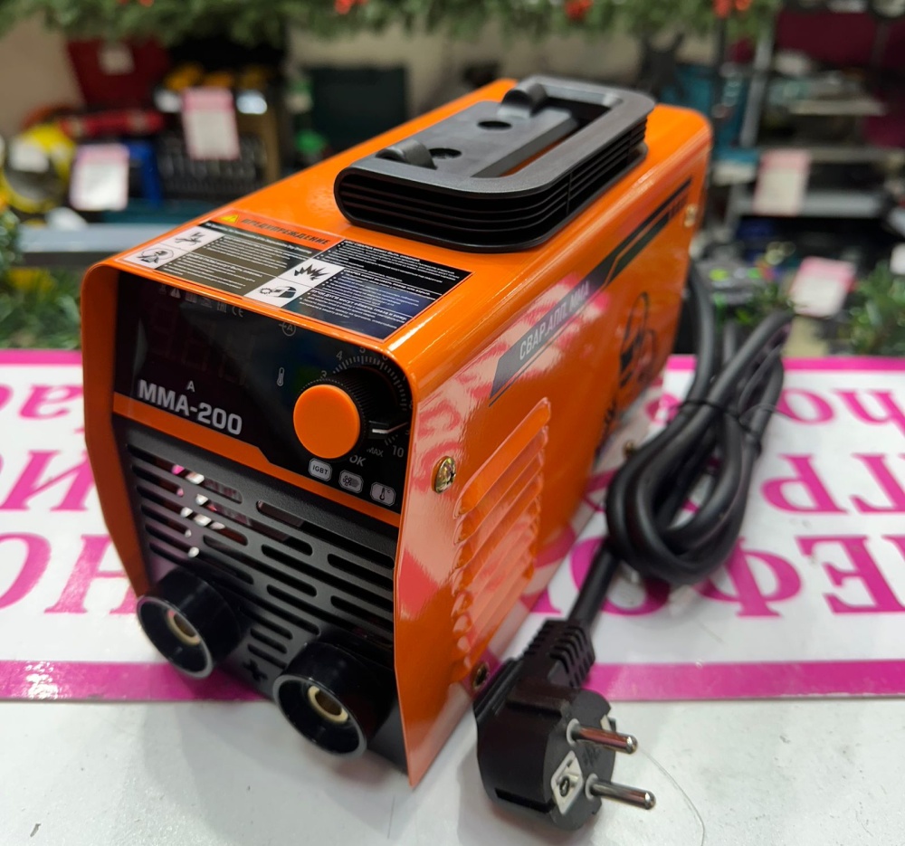 Сварочный аппарат ММА-200