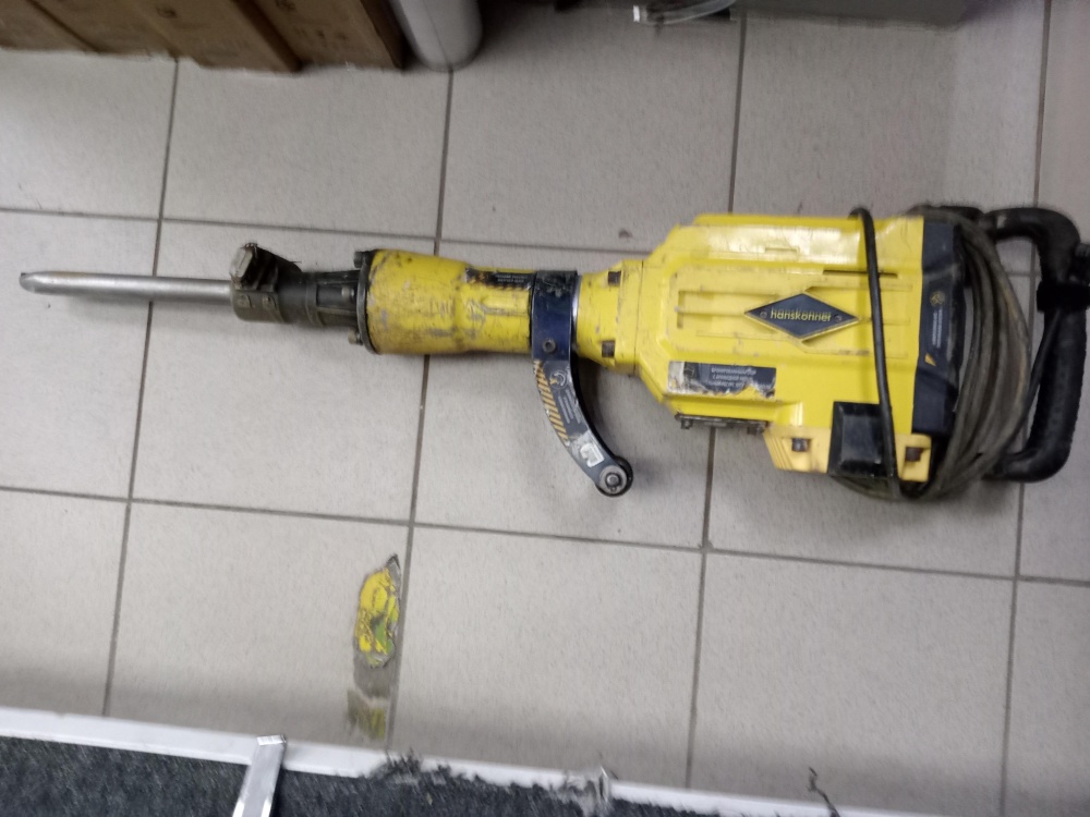 Отбойный молоток HANSKONNER HRH2150V