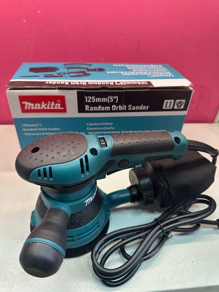Шлифмашина makita