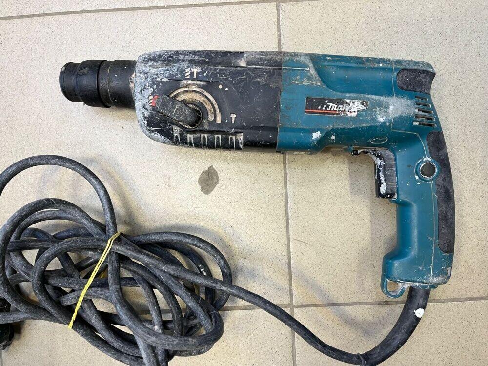 Перфоратор Makita HR2450