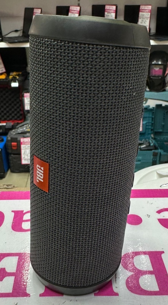 Акустика JBL Flip Essential