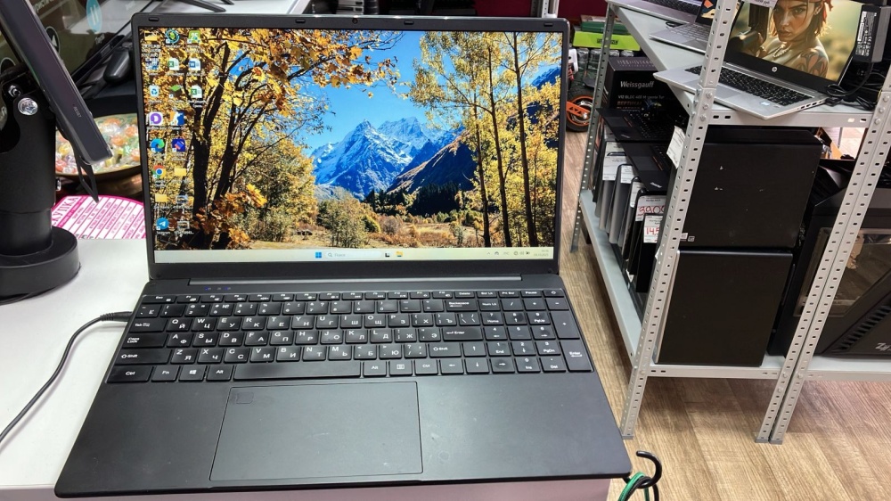 Ноутбук др марка EXPE(32\512)