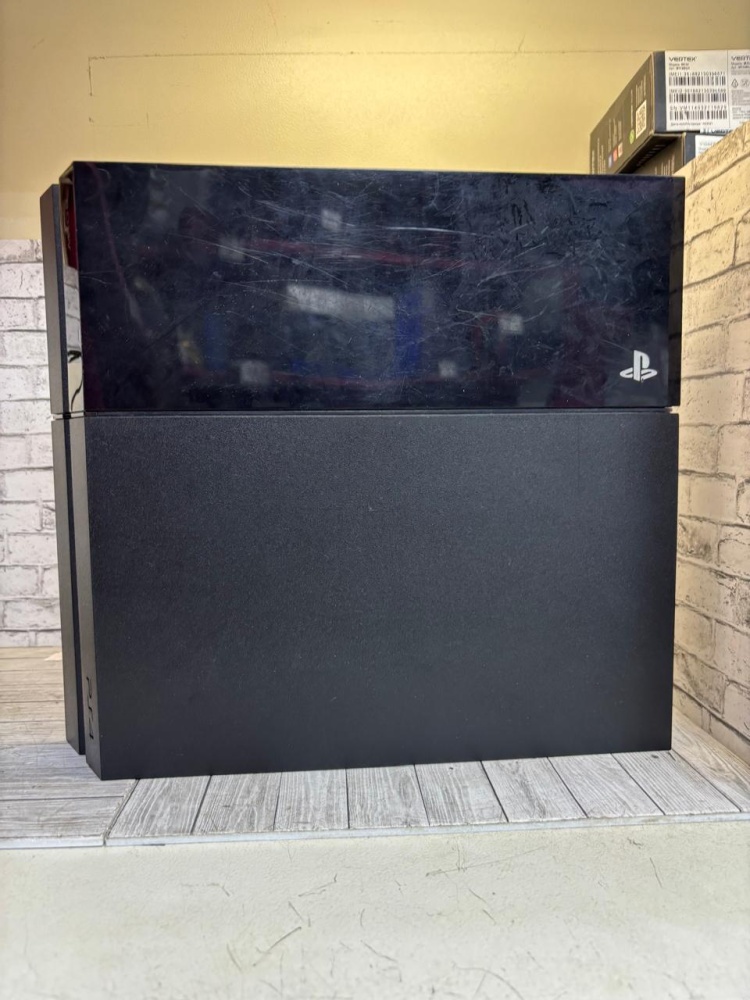 Игровая приставка Sony PlayStation 4 fat 500