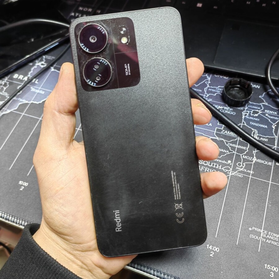 Смартфон Xiaomi Redmi 13C