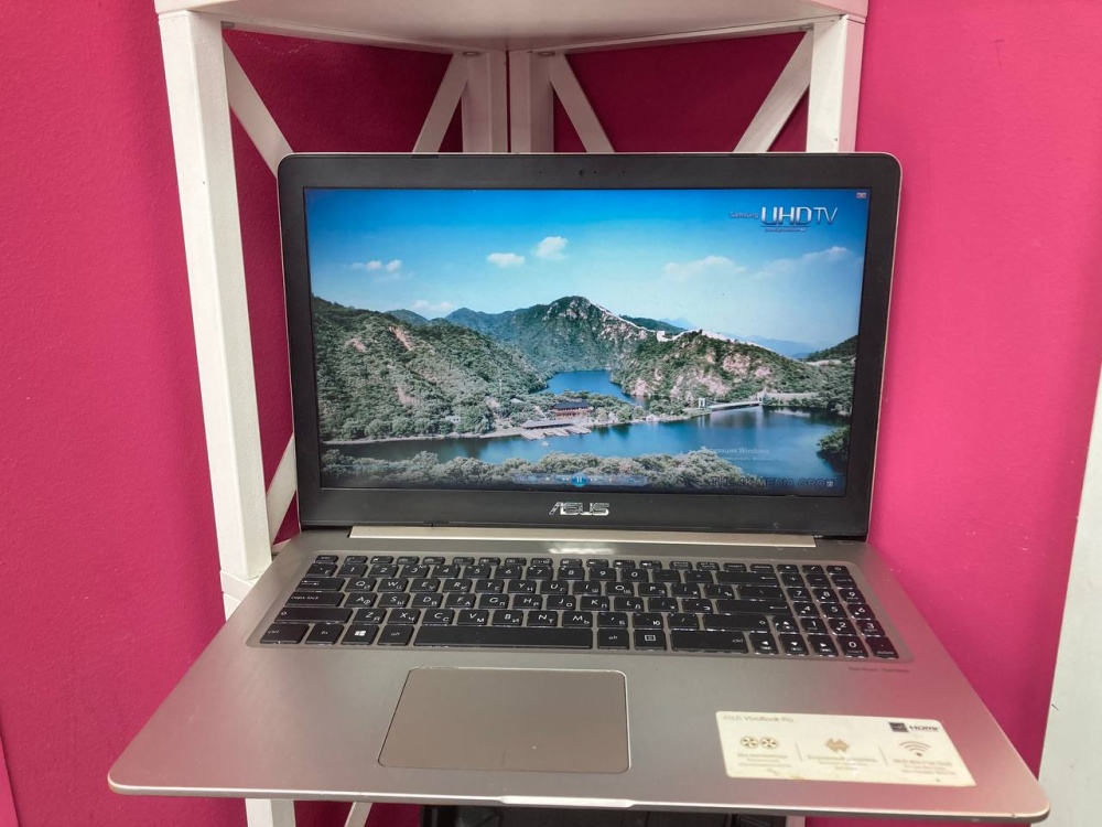 Ноутбук ASUS 6 гб\118 гб