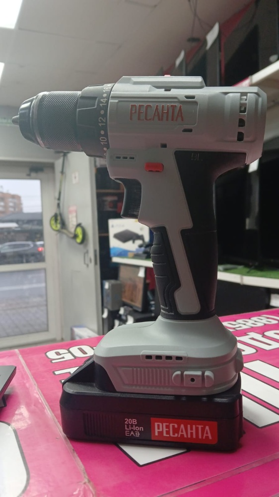 Шуруповерт Ресанта