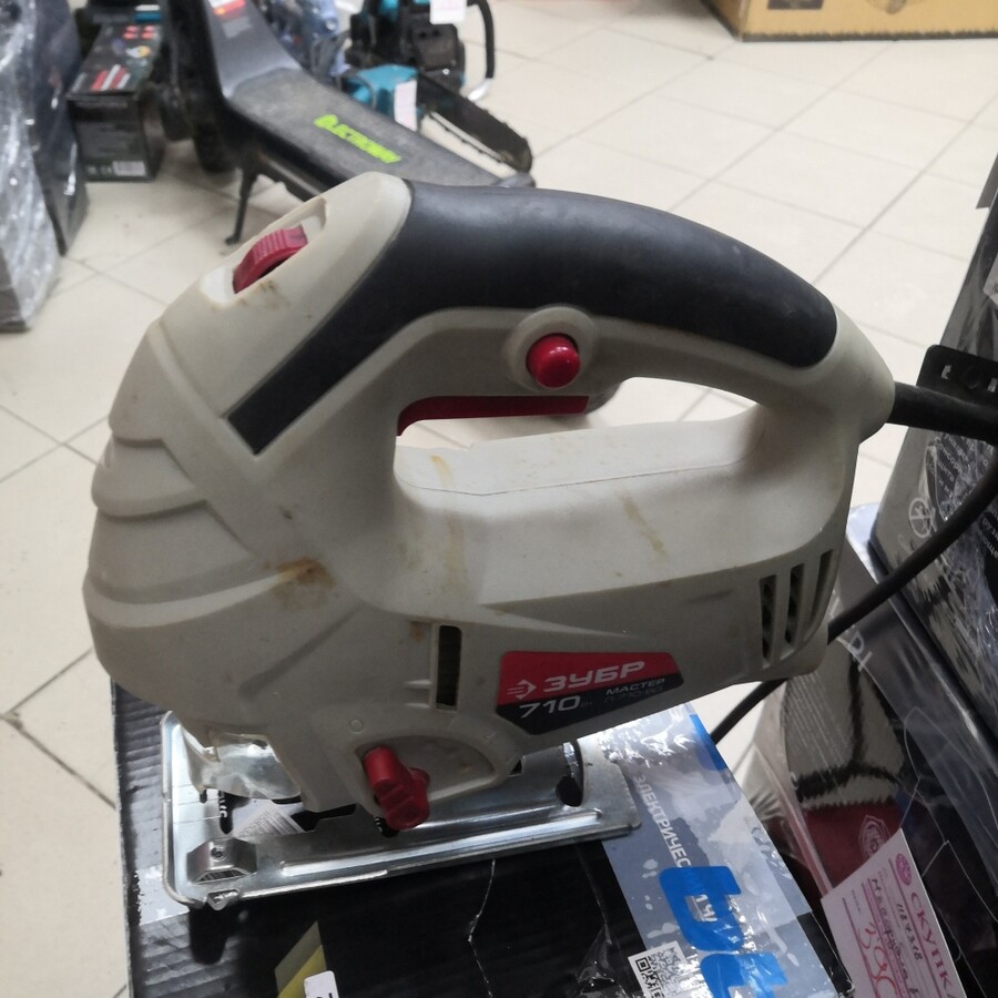 Лобзик зубр Л-710-80