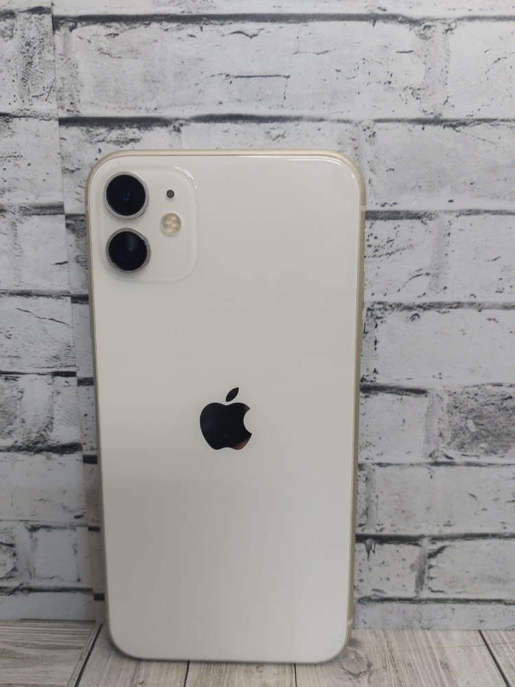 Смартфон iPhone 11 128 Gb