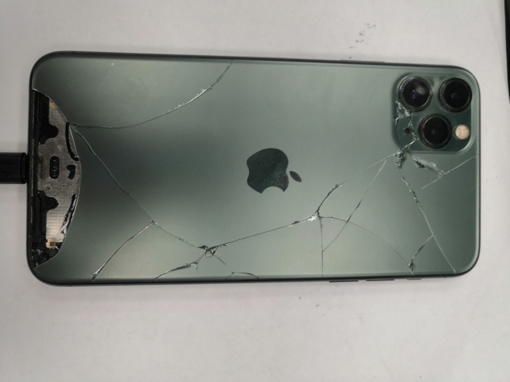 Смартфон iPhone 11 PRO MAX 64 Gb