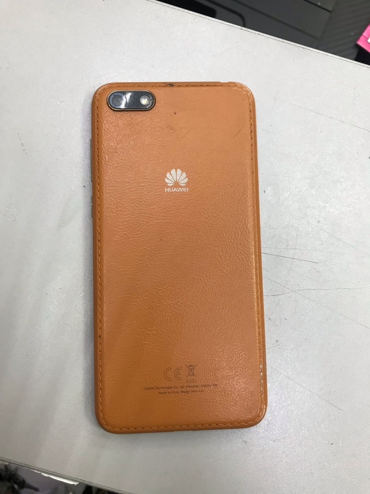 Смартфон Huawei Y5 Lite 16ГБ