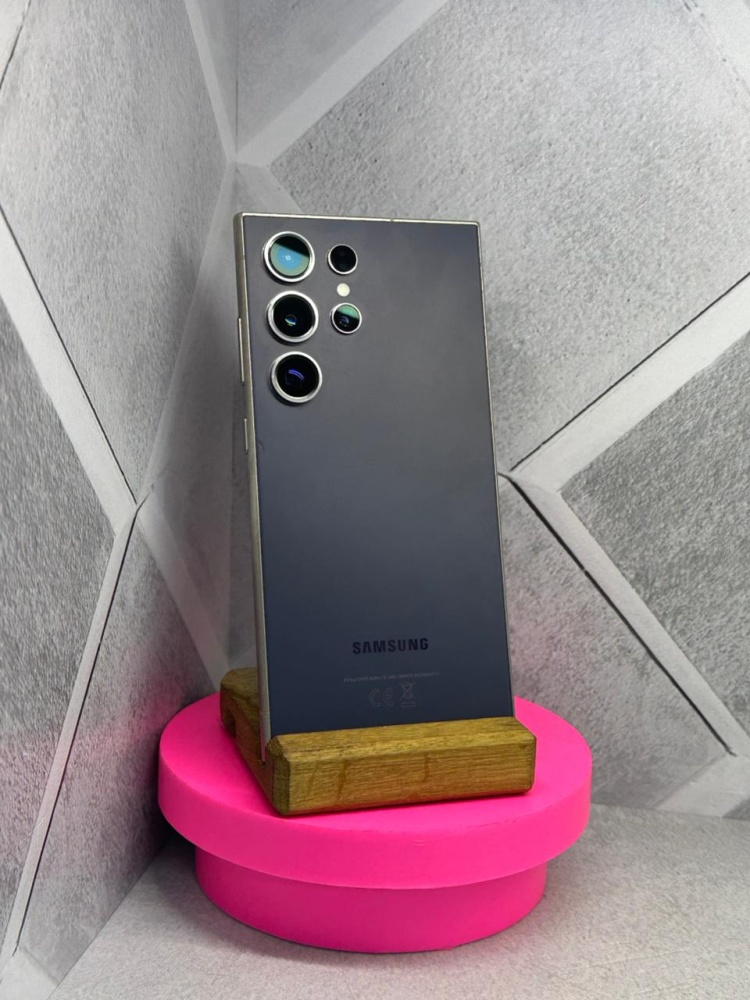 Смартфон Samsung S24 ultra 12/1тб