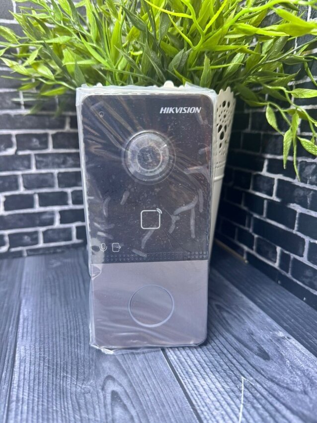 Вызывная пнель Hilvision DS-KV6113-PE1