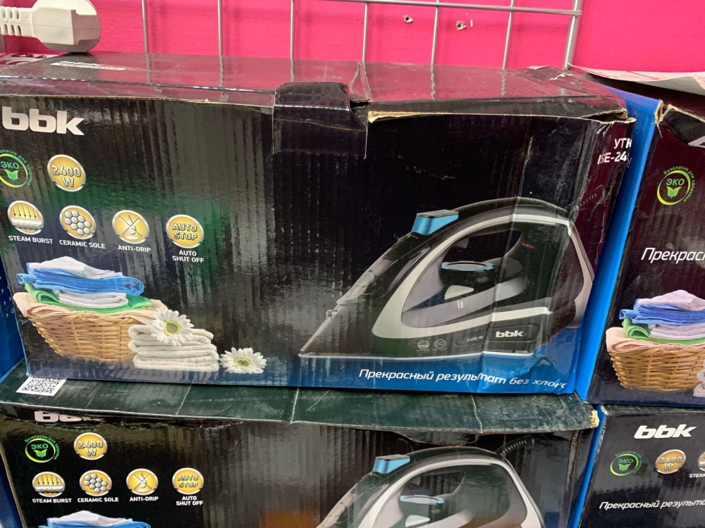 /Утюг BBK ISE-2402 2400Вт