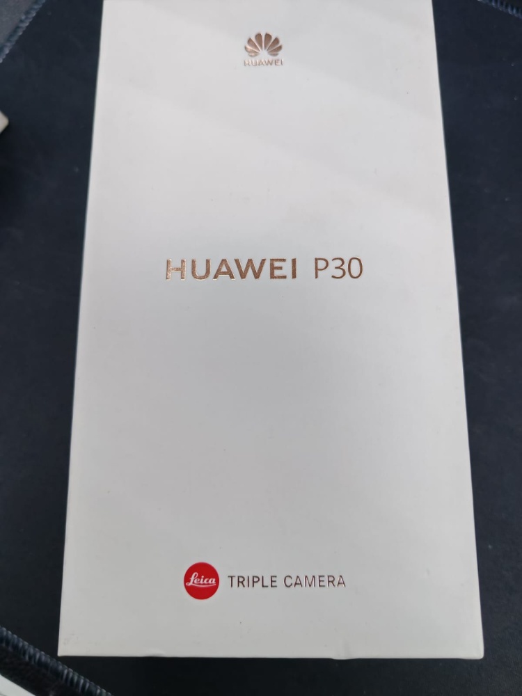 Смартфон Huawei P30 6/128