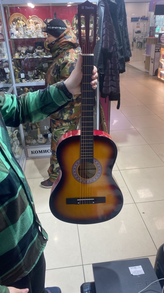 Гитара классическая