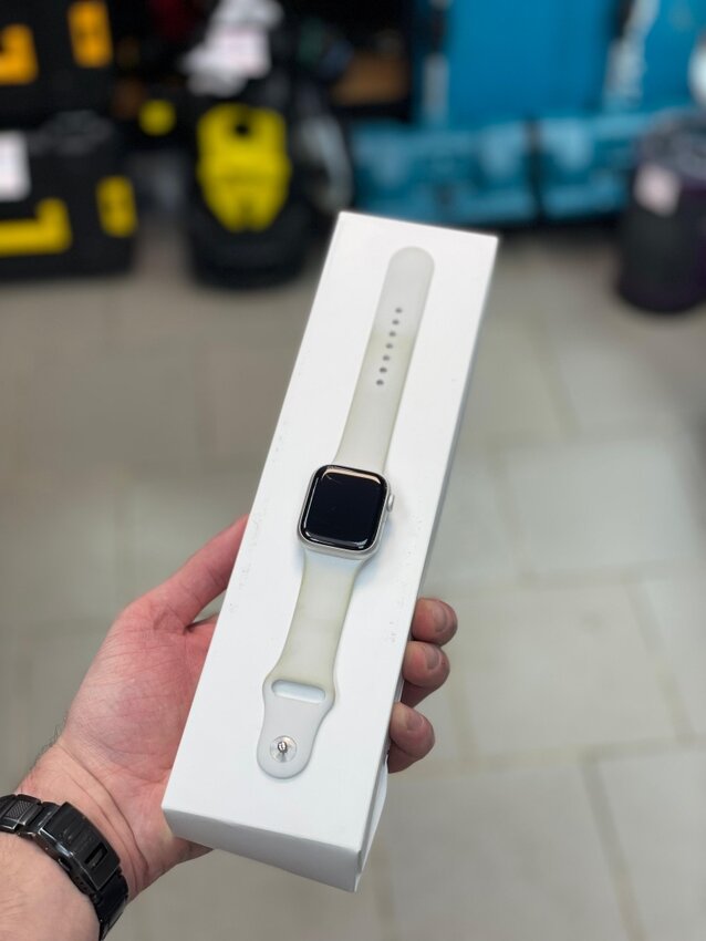 Часы Apple Series 8 41mm