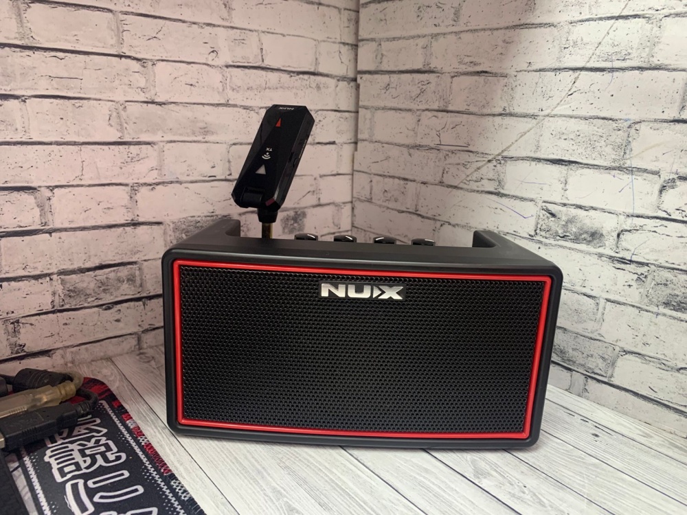 Комбо Усилитель  Nux Mighty Air