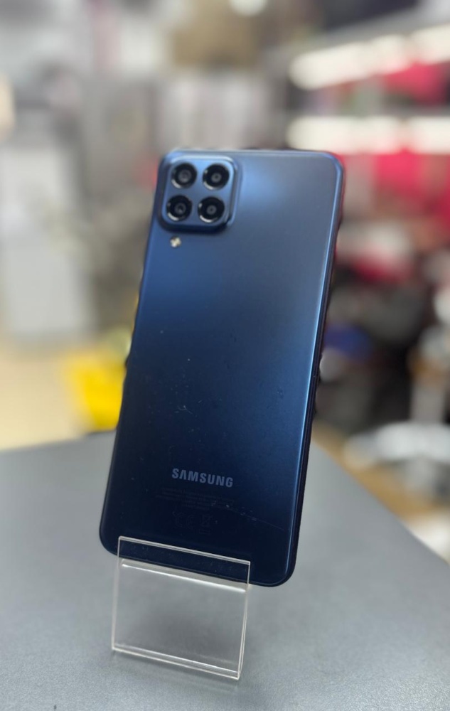 Смартфон Samsung  M33 8//128