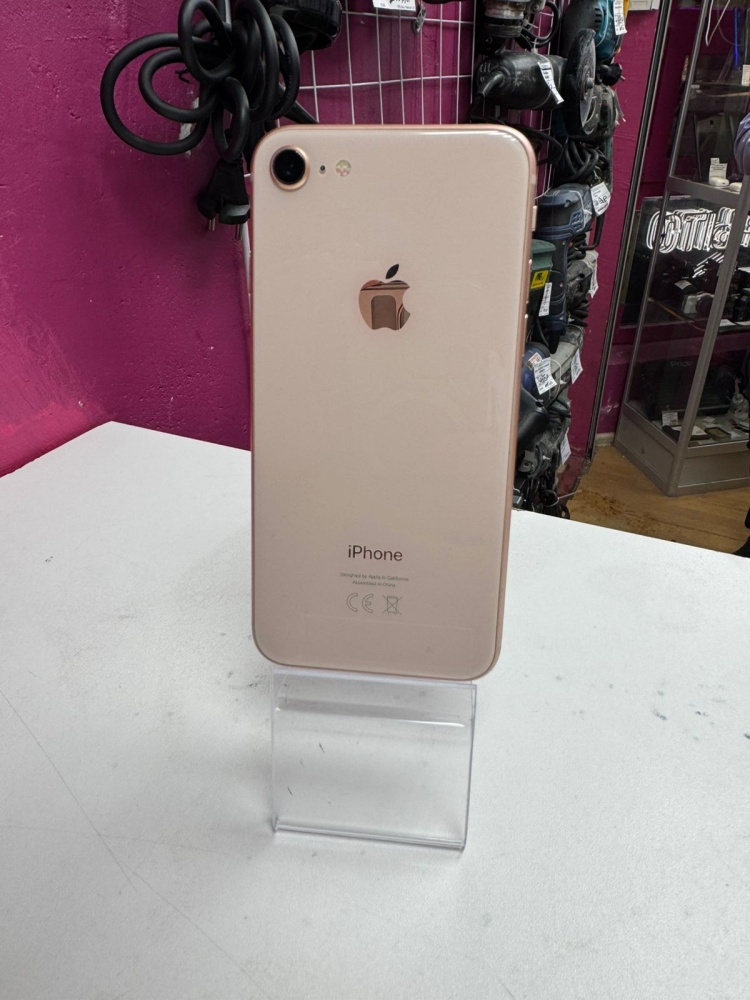 Смартфон iPhone 8 64 Gb