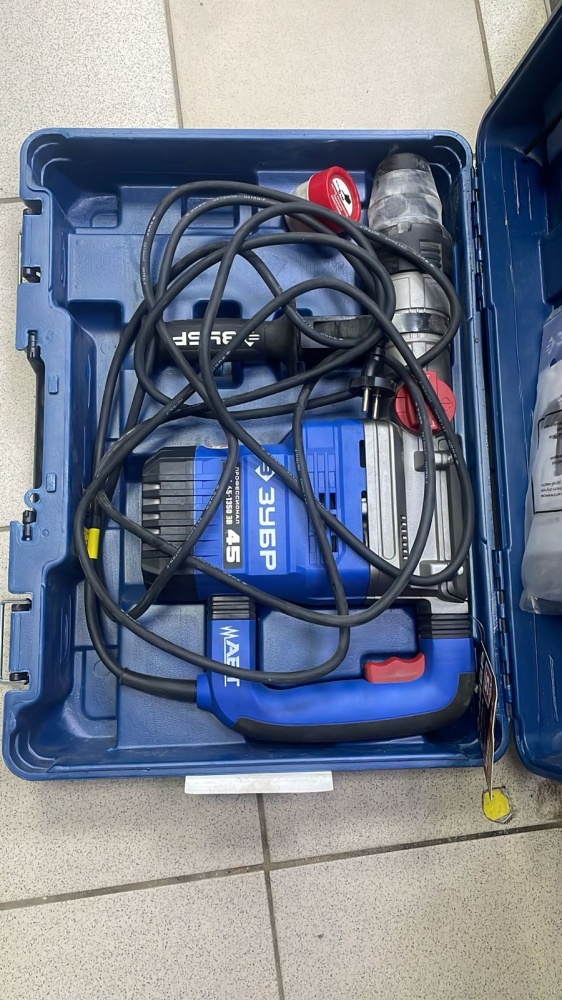 Перфоратор Зубр ЗПМ 45 1350