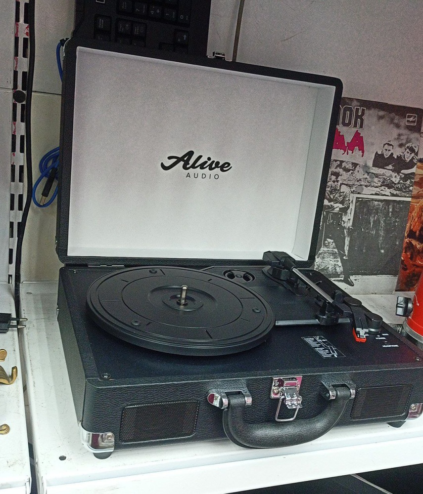 Проигрыватель винила