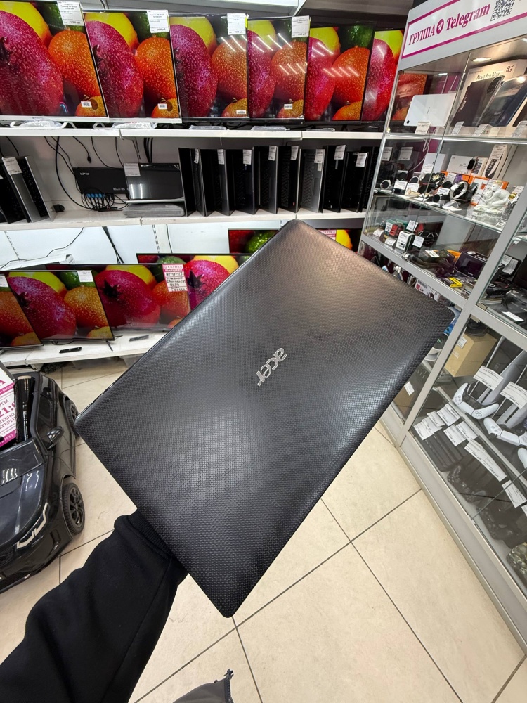 Ноутбук Acer 5770 i5/12gb/ 525m ssd