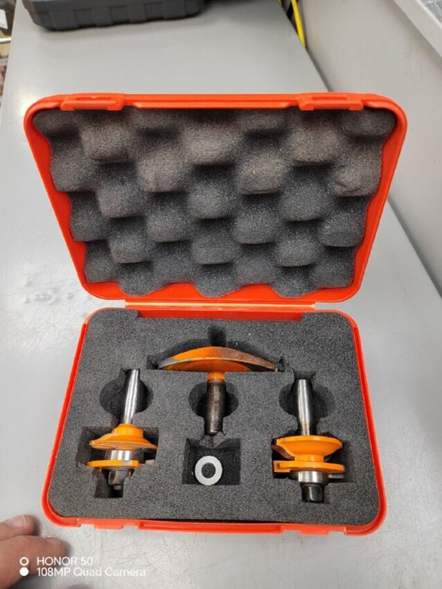 Фрезы фигурные в кейсе  cmt orange tools