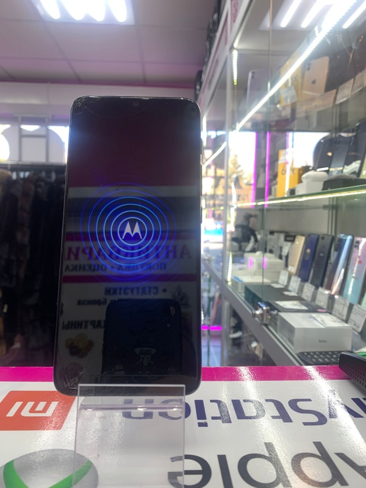 Мобильный телефон Motorola MOTO E20 2/32gb