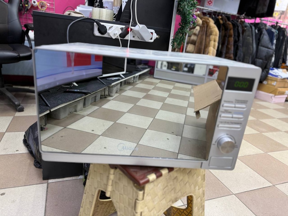 Микроволновая печь MIDEA AM720