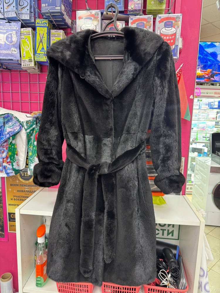 Шуба НОРКА 42 РАЗМЕР
