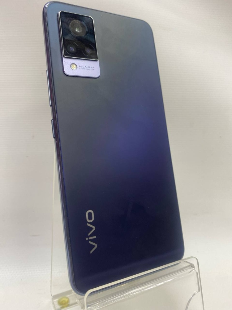 Смартфон Vivo V21 8/256 GB