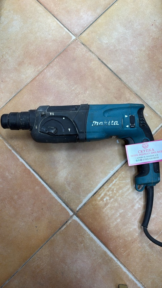 Перфоратор Makita HR2470