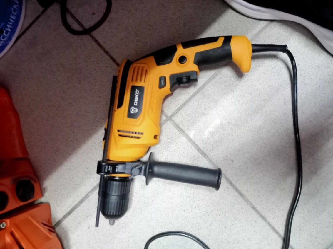 Дрель DEKO DKID650W