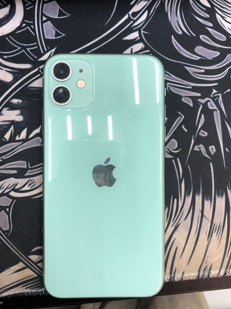 Смартфон iPhone 11 128 Gb