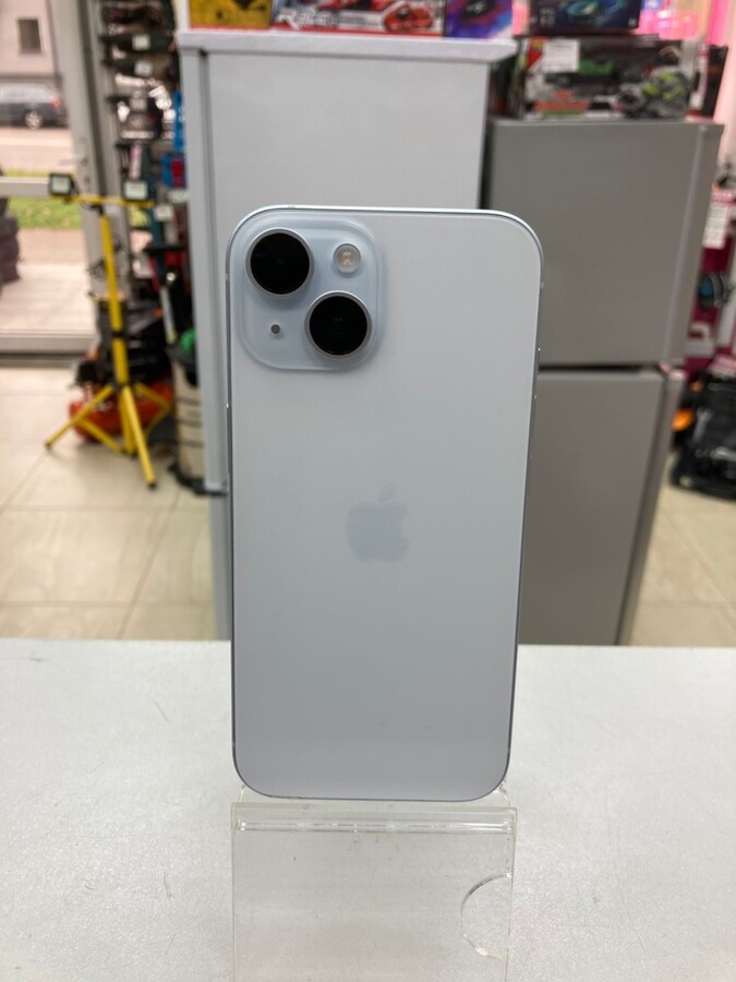Смартфон iPhone 15 256gb
